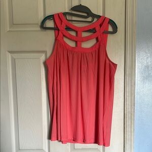 NWOT Torrid coral cage back crinkle tank top size large